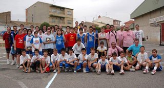 Los finalistas del torneo 3x3 en la calle de 2007<br />Fotografía: José Manuel de Buen