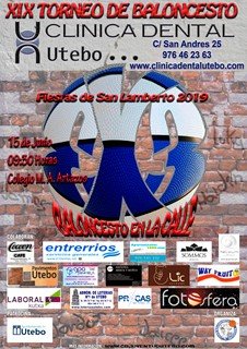 Cartel XIX TORNEO DE BALONCESTO 3X3 “EN LA CALLE” CLINICA DENTAL UTEBO.<br />Fotografía: CB OCTAVUS