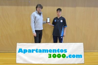 Nuevo afortunado TARJETA SIMPATIZANTE DEL CLUB.<br />Fotografía: CB OCTAVUS