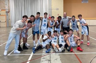 CB. OCTAVUS KJ SPALA JUNIOR MASCULINO 3ª, tras su victoria frente a SANTA ISABEL DEPORTIVO.<br />Fotografía: CB OCTAVUS
